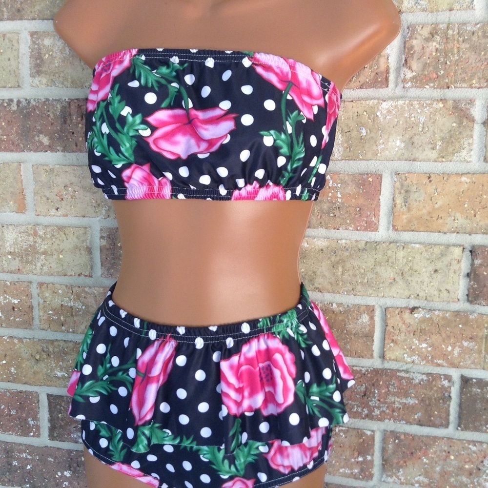 Two piece ruffle swimsuit